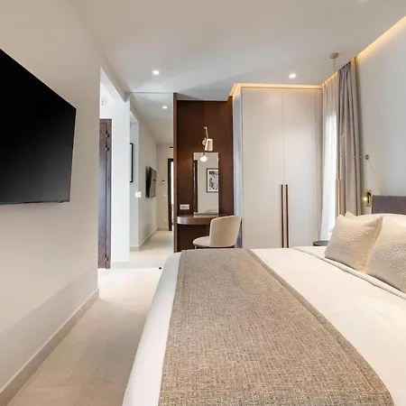 Maravilla Luxury Living *