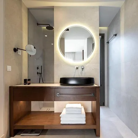 Maravilla Luxury Living