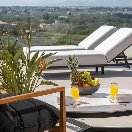 Maravilla Luxury Living *