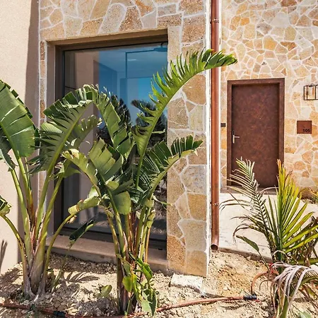 Maravilla Luxury Living Apartment *